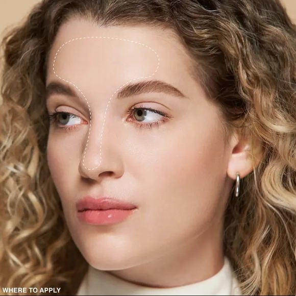 BOBBI BROWN Sheer Finish Pressed Powder - Picture 4 of 4